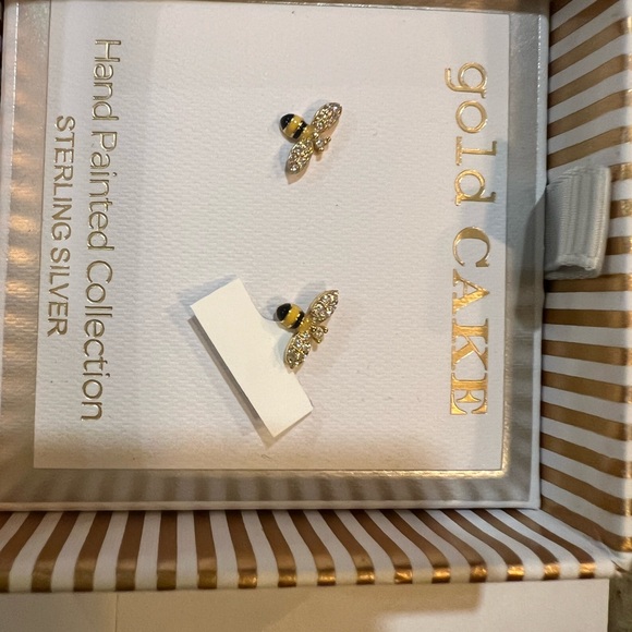 Gold Cale sterling silver bee earrings - Picture 2 of 3
